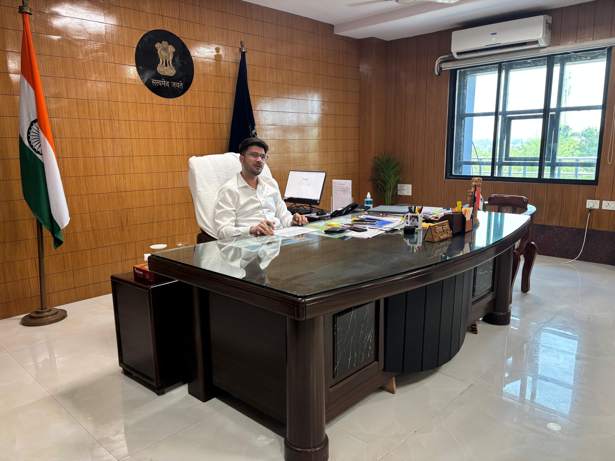 किसानों क़ो खाद- बीज़ लेने में न हो कोई दिक्कत – कलेक्टर…